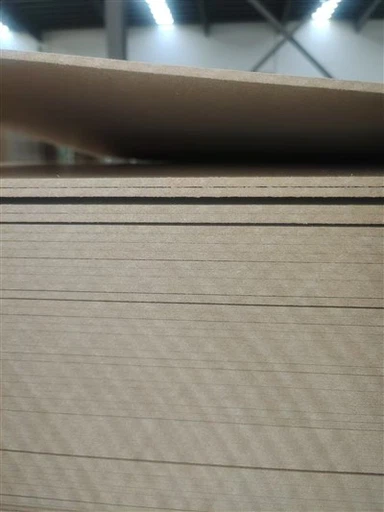 Chiny Zwykły MDF 1830X3660X8MM